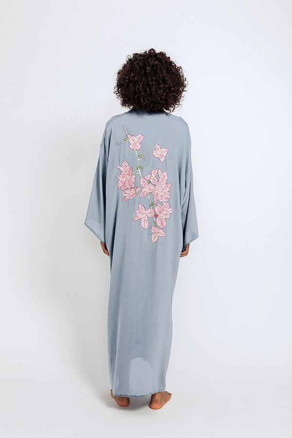 kimono-azul-claro