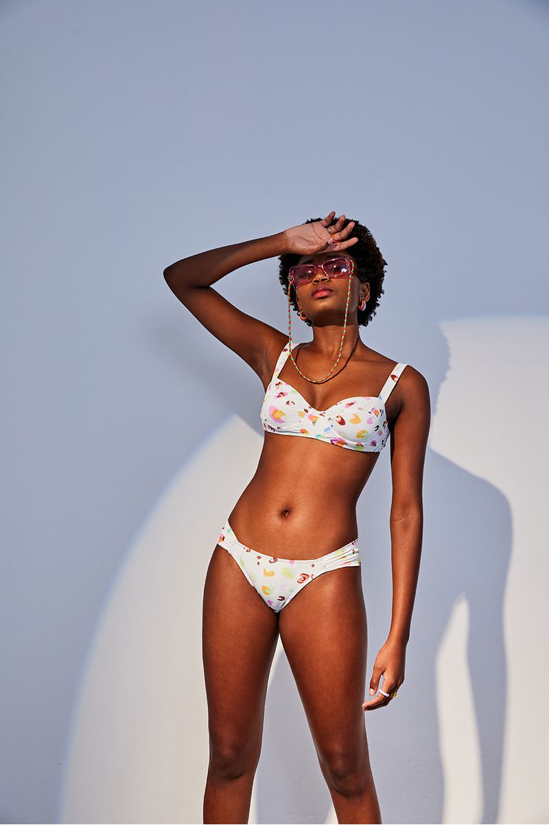 calcinha-franzida-lateral-oncinha-off