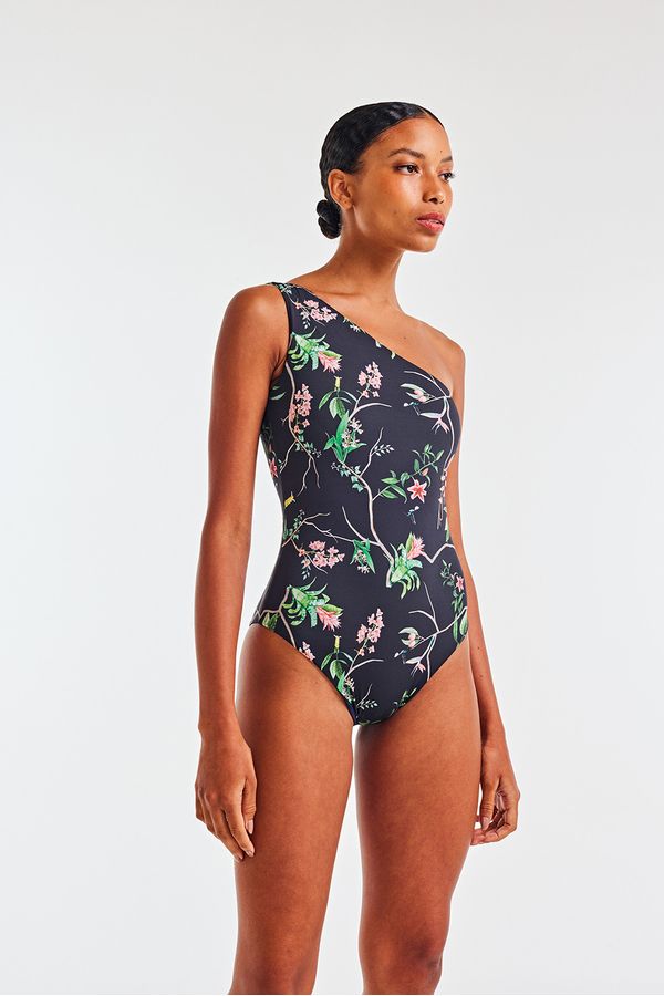 Maio-um-ombro-varanda-verde Maio-um-ombro-varanda-verde