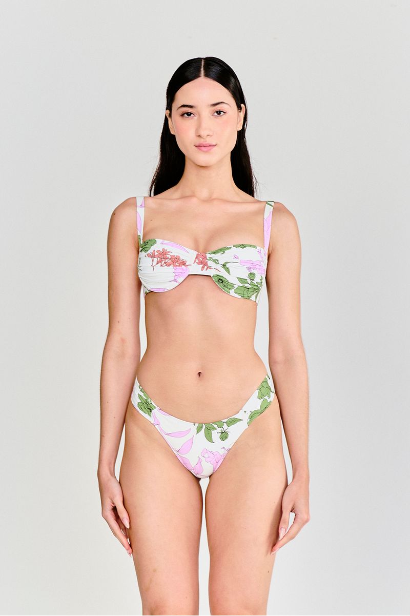 EMIRIO_AW23_ECOMMERCE_REED_011