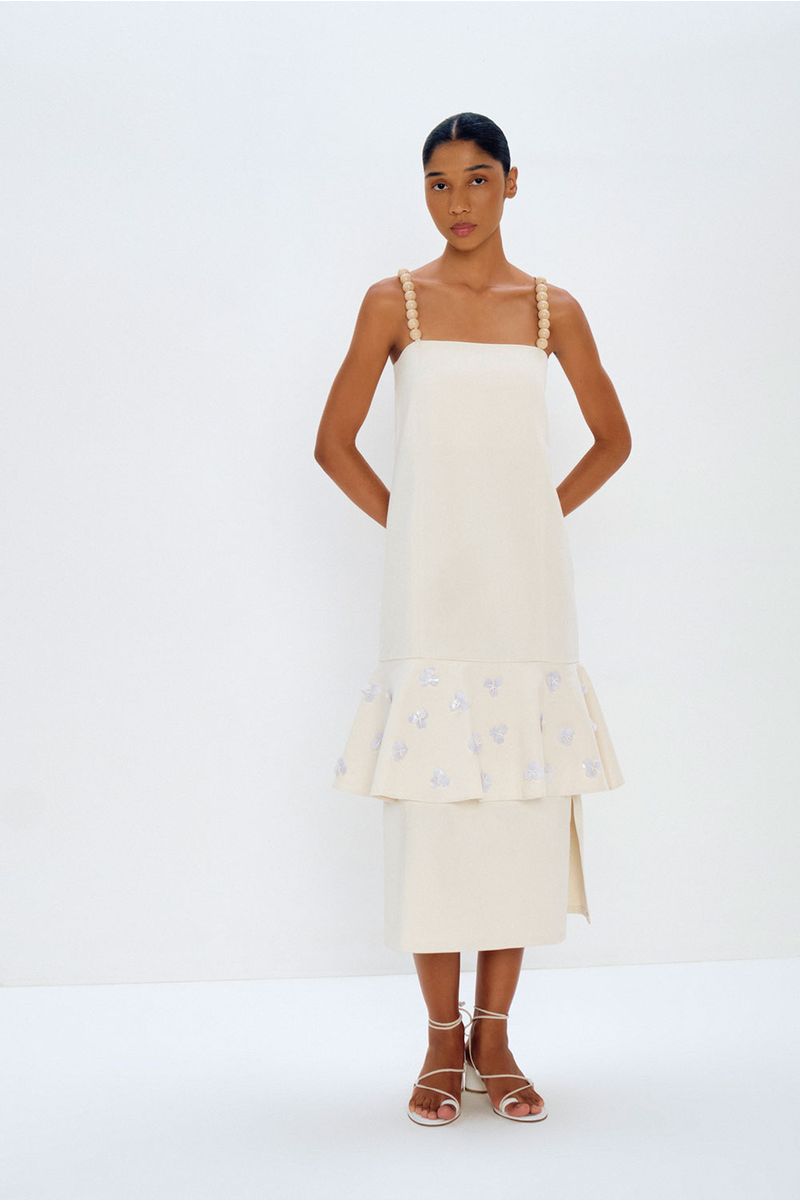 Vestido-escultura-cru