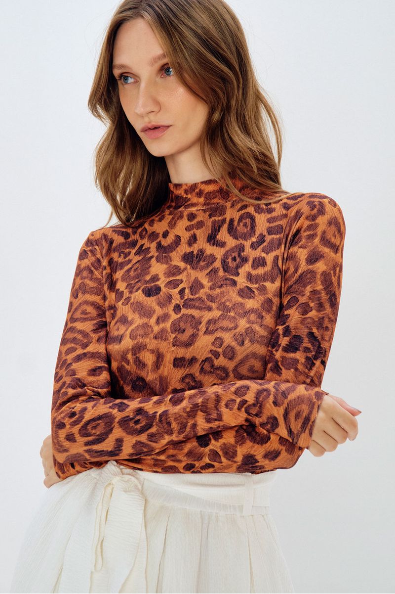 blusa-gola-role-onca-marrom