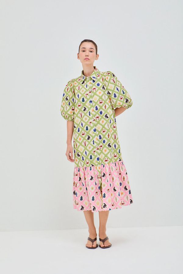 Vestido-bufante-babado-curvy-barrado