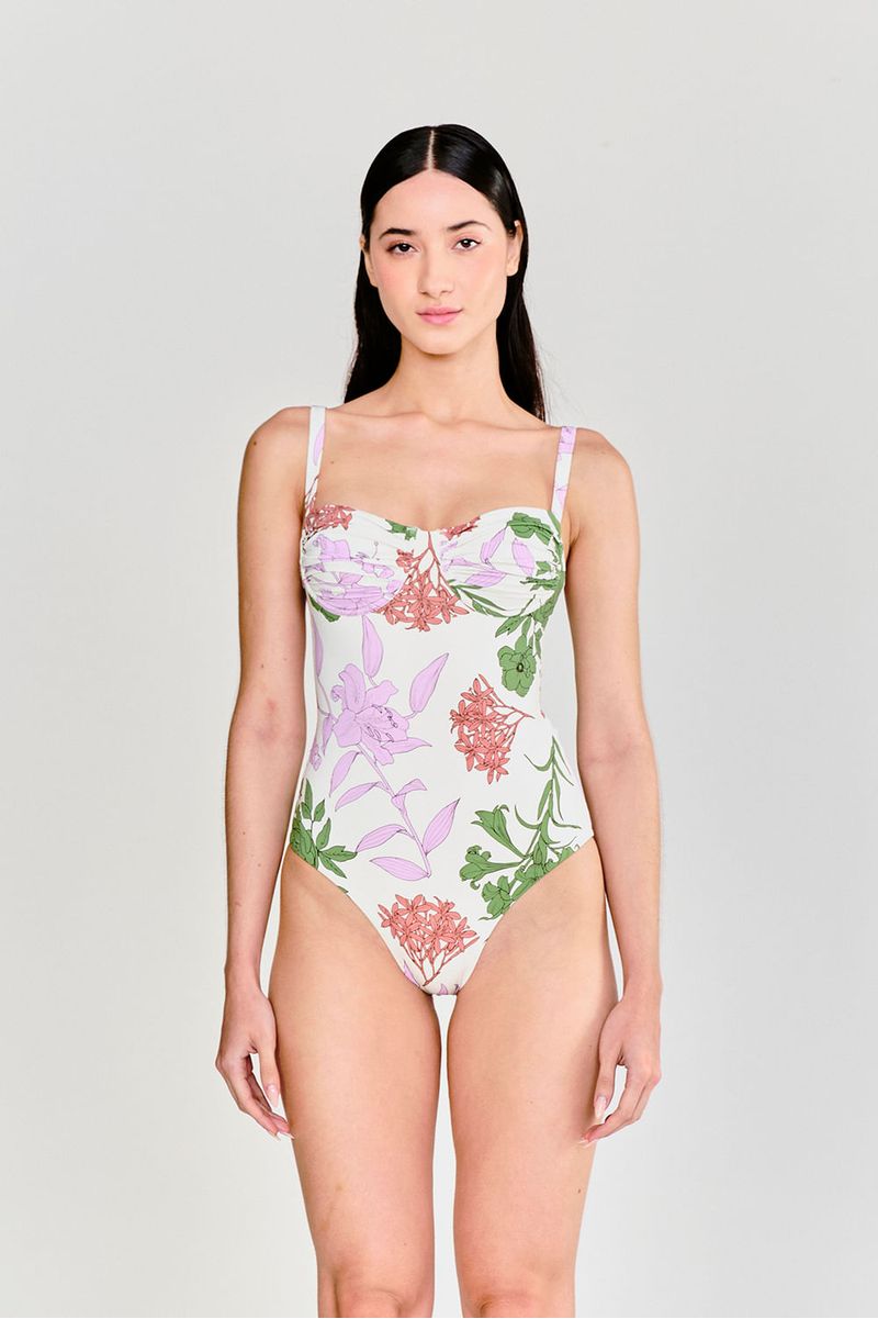 Maio-meia-taca-line-essencia