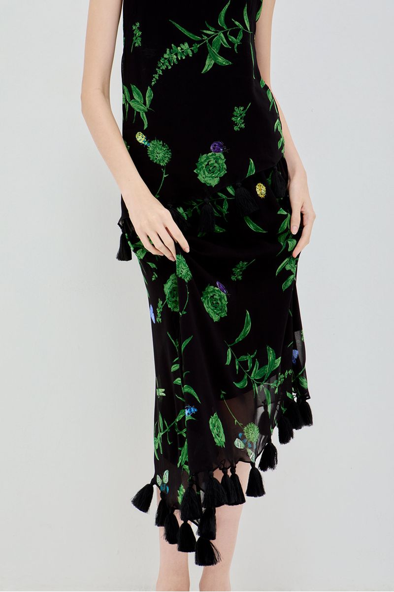 Saia-tassel-flora-preto