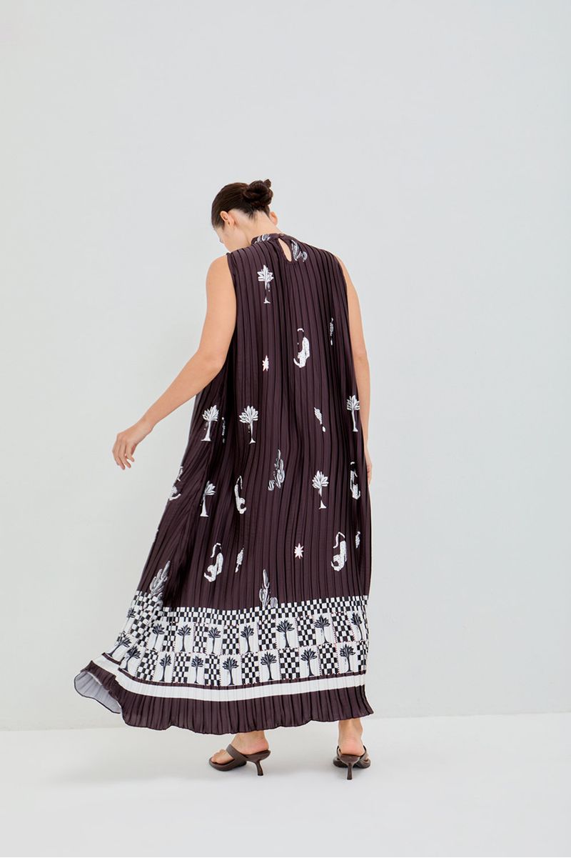 Vestido-caetana-bananeira-barrado-marrom