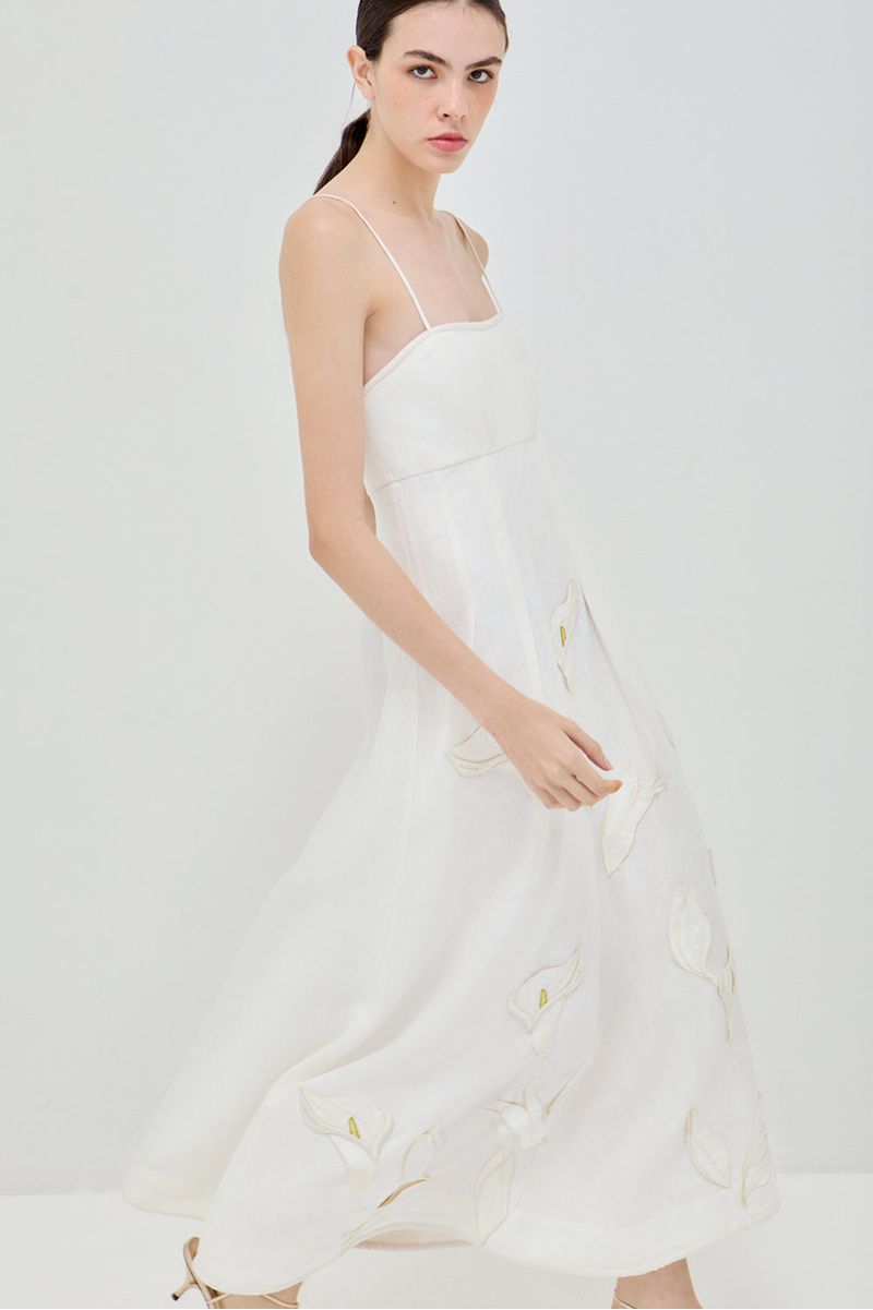 Vestido-sophia-bordado-copo-de-leite