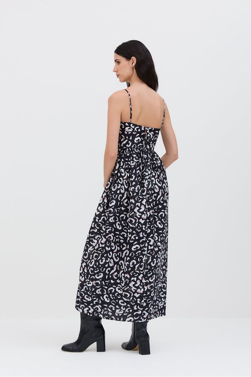 Vestido-cora-leopardo