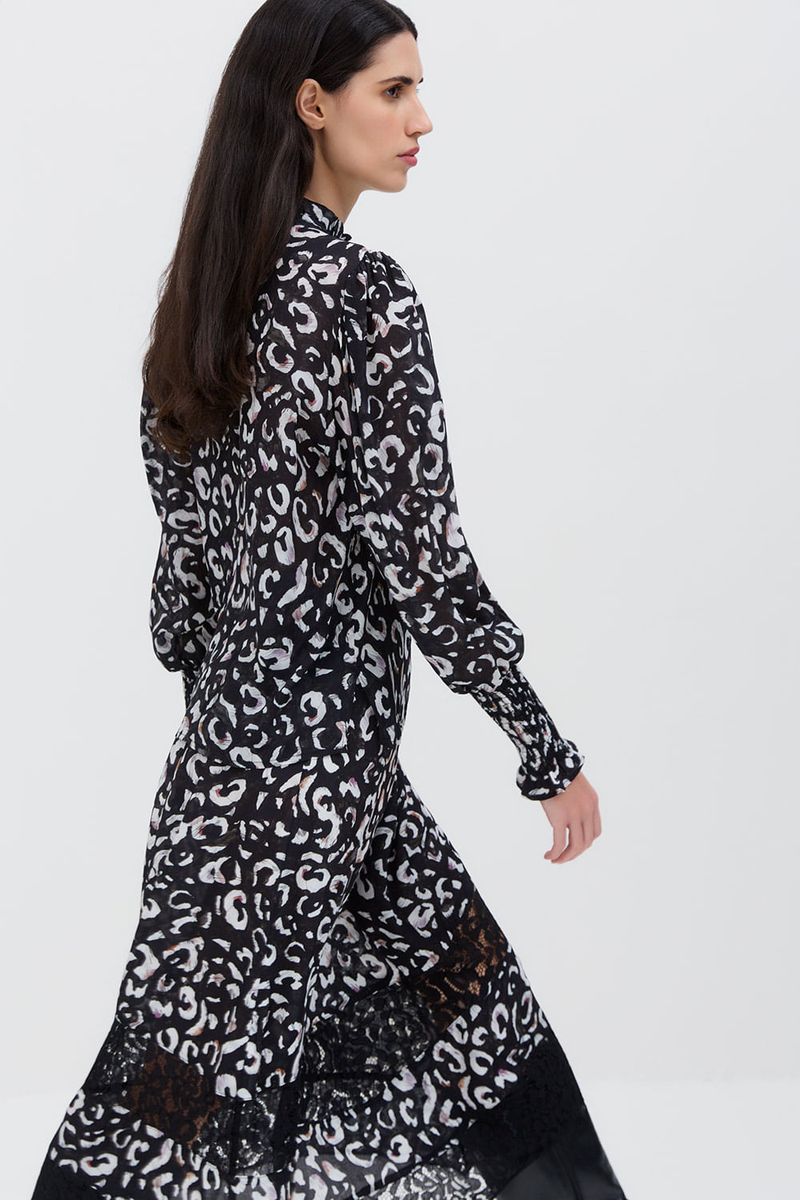 Blusa-casa-de-abelha-leopardo