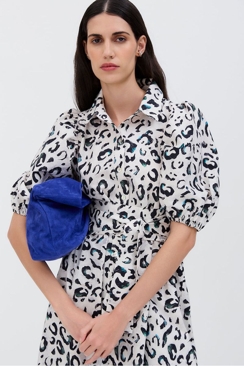 Vestido-chemise-bufante-leopardo-barrado-azul